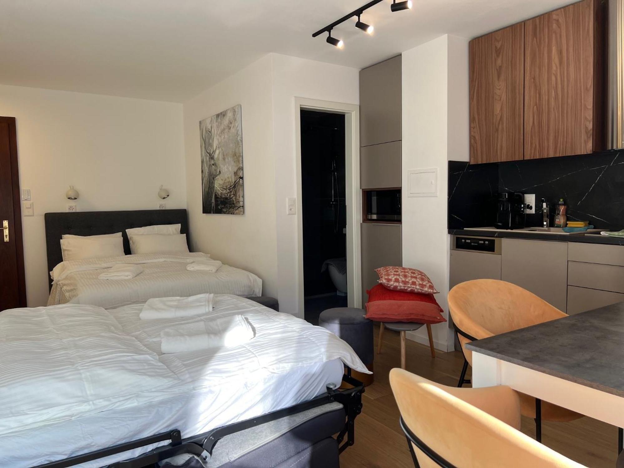 Ferienwohnung La Perle Montana Crans-Montana Exterior foto